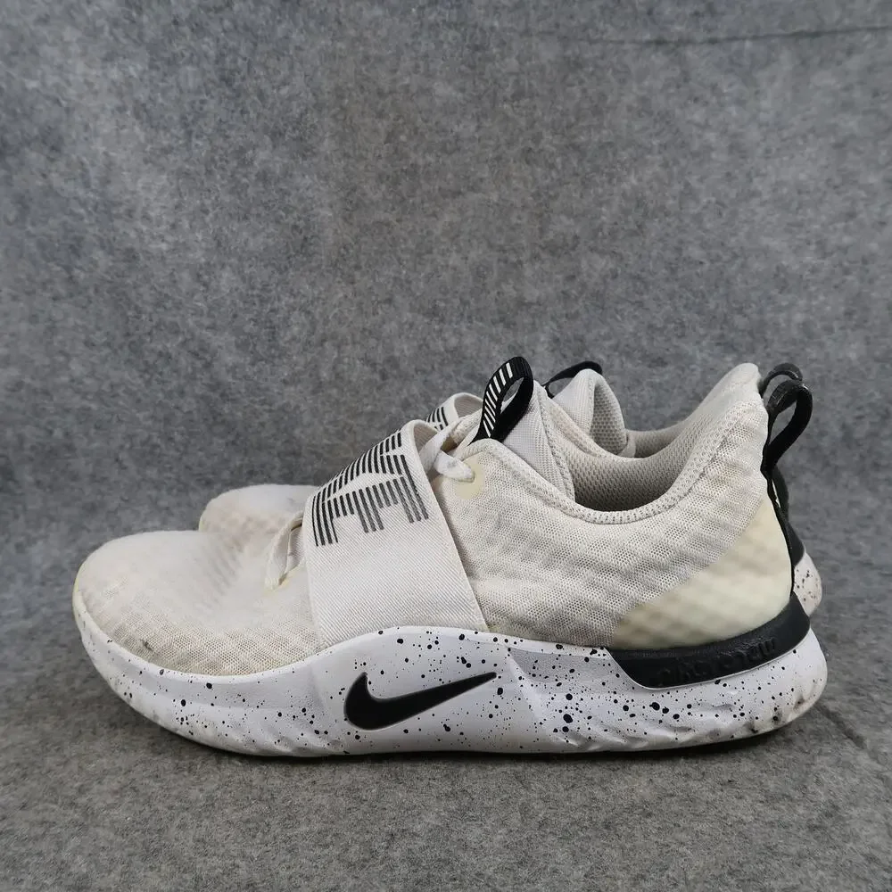 Nike Shoes Womens 8 Athletic Slip On Sneakers In Season TR 9 Trainers Casual